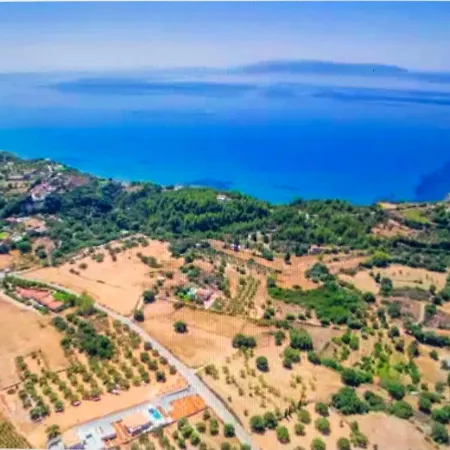 Villa Mylos *
